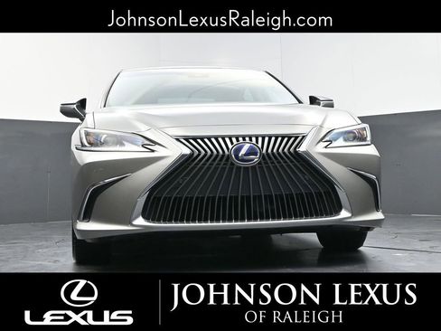 Used 2021 Lexus ES 300h w/ Premium Package FWD image 15