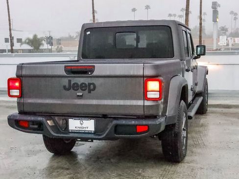 New 2026 Jeep Gladiator Sport image 9