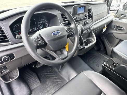 New 2025 Ford Transit 250 Low Roof image 7