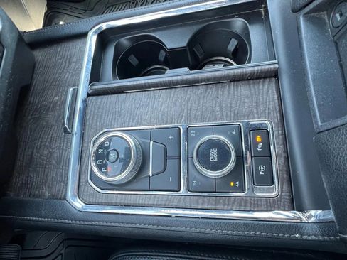 Used 2020 Ford Expedition Max Limited w/ Equipment Group 302A image 21