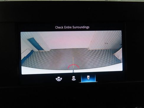 Used 2024 Mercedes-Benz Sprinter 2500 image 18