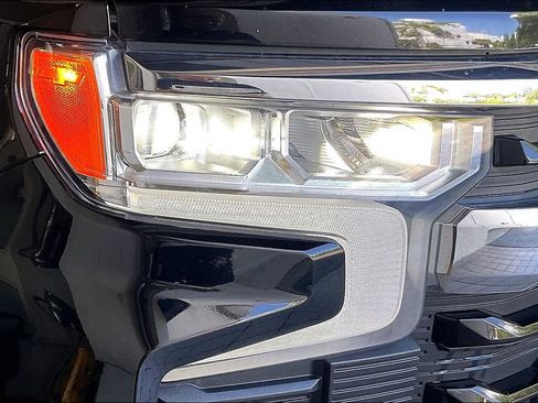 Used 2025 Chevrolet Silverado 1500 LT RWD image 25