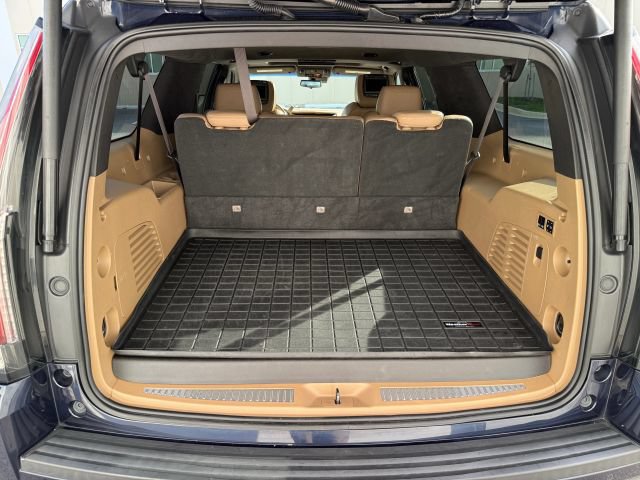 Used 2019 Cadillac Escalade ESV Platinum AWD/4WD image 48