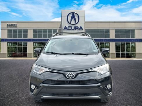 Used 2016 Toyota RAV4 XLE image 8
