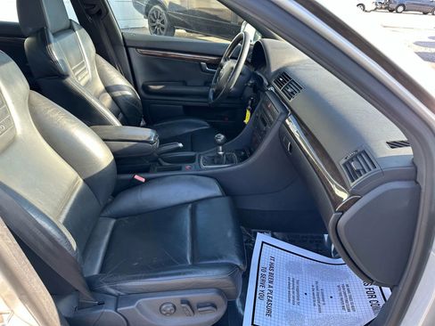Used 2005 Audi S4 Avant image 10