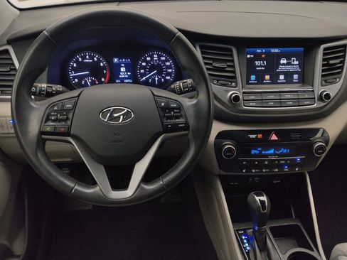 Used 2018 Hyundai Tucson Sport image 22