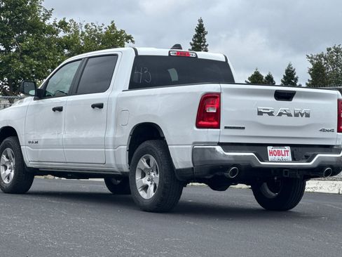 New 2026 RAM 1500 4x4 Crew Cab image 5