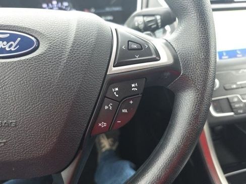 Used 2019 Ford Fusion SE image 14