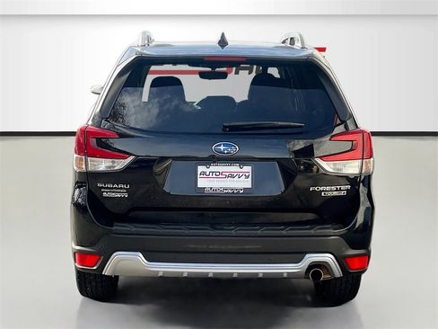 Used 2024 Subaru Forester Touring w/ Pop Package 2 image 6