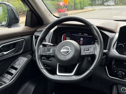 Used 2023 Nissan Rogue Platinum w/ Platinum Premium Package AWD/4WD image 34