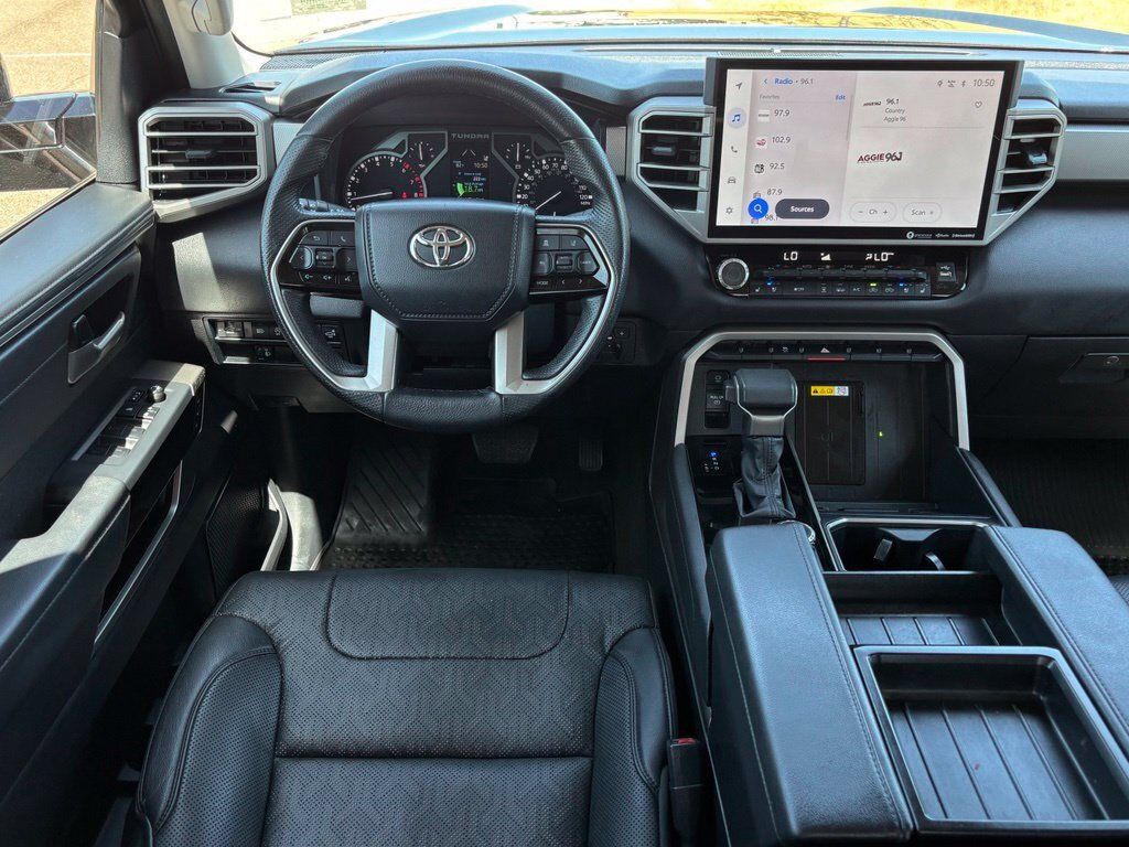 Used 2022 Toyota Tundra Limited w/ Power Package RWD image 10