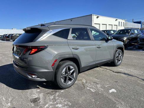 New 2026 Hyundai Tucson SEL image 3