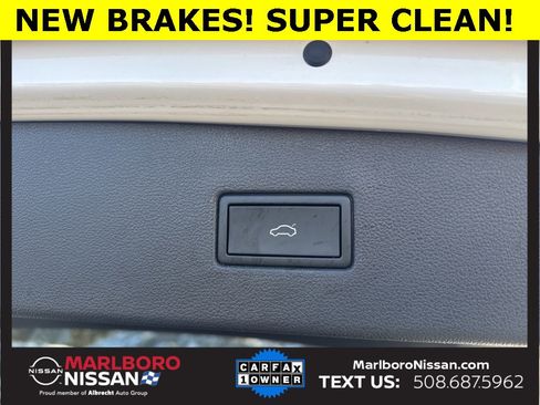 Used 2024 Volkswagen Tiguan SE R-Line image 14