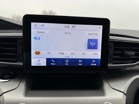 Certified 2022 Ford Explorer XLT image 18