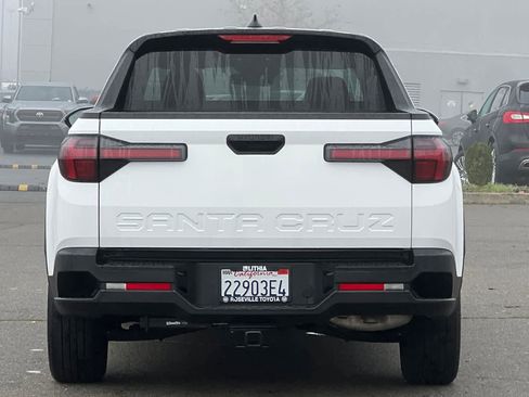 Used 2024 Hyundai Santa Cruz SEL image 8