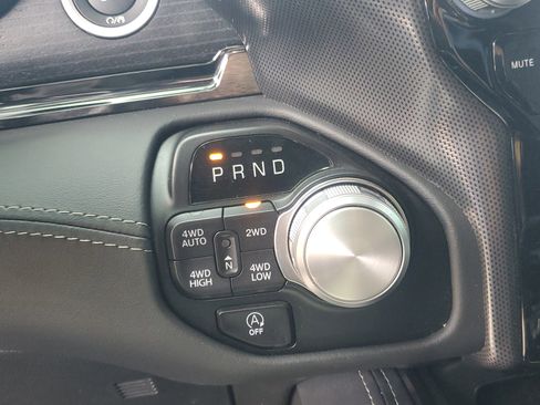 Used 2024 RAM 1500 Limited image 25