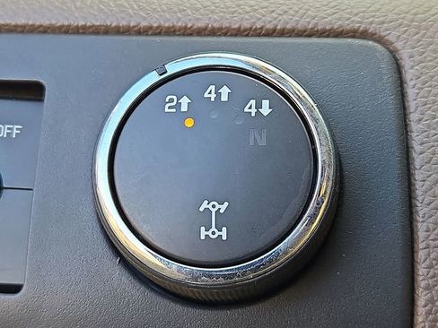 Used 2011 Chevrolet Silverado 2500 LTZ w/ Snow Plow Prep Package image 26