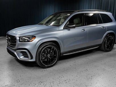 New 2026 Mercedes-Benz GLS 580 4MATIC