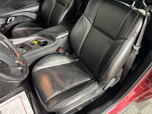 Used 2023 Dodge Challenger SXT w/ Plus Package image 29