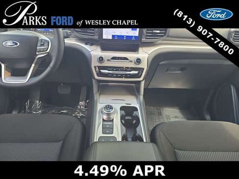 Certified 2024 Ford Explorer XLT RWD image 13
