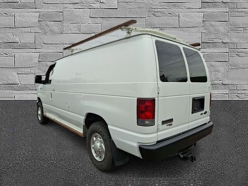 Used 2012 Ford E-250 and Econoline 250 w/ Commercial Cargo Van Pkg image 8