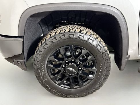 New 2026 Chevrolet Silverado 3500 LT w/ Trail Boss Package AWD/4WD image 19