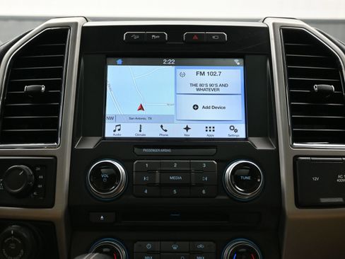 Used 2017 Ford F150 Lariat w/ Equipment Group 502A Luxury image 29