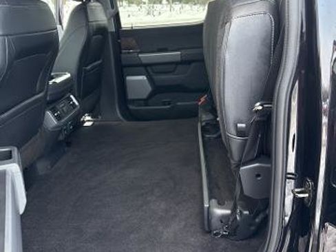 Certified 2021 Ford F150 Lariat w/ Equipment Group 502A High image 9