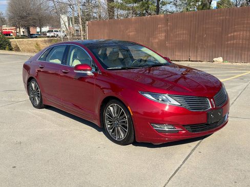 Used 2015 Lincoln MKZ Hybrid w/ Equipment Group 202A Reserve image 3