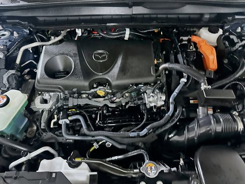 Used 2025 MAZDA CX-50 AWD 2.5 Hybrid w/ Premium Pkg image 32