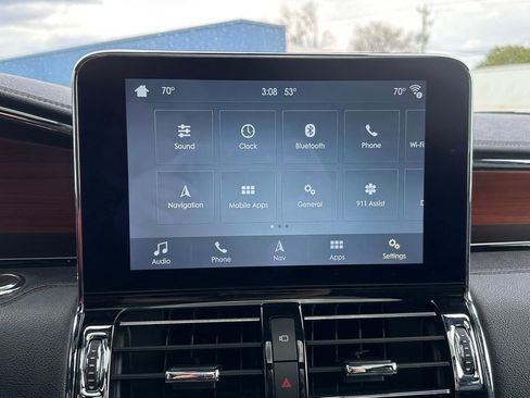 Used 2019 Lincoln Navigator L Reserve AWD/4WD image 38