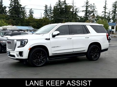 Used 2021 GMC Yukon Denali w/ LPO, Illumination Package AWD/4WD image 4