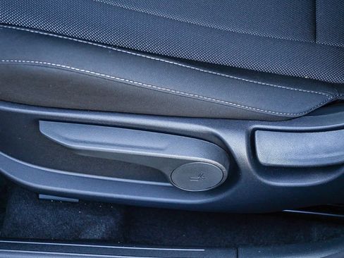 New 2026 Hyundai Elantra SE image 25