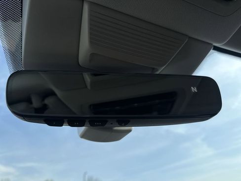 New 2026 Volkswagen Tiguan SE AWD/4WD image 32
