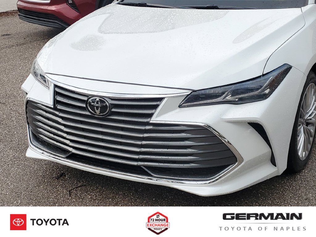 Used 2020 Toyota Avalon Limited FWD image 14