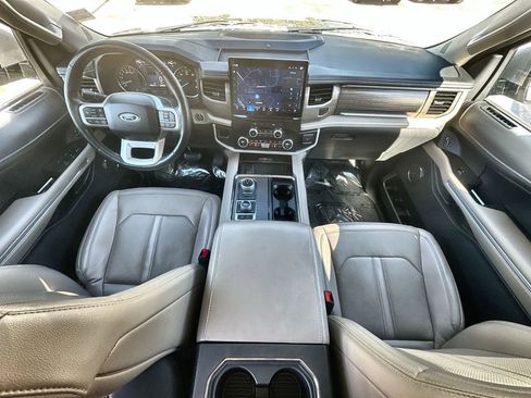 Used 2024 Ford Expedition Max Limited image 21
