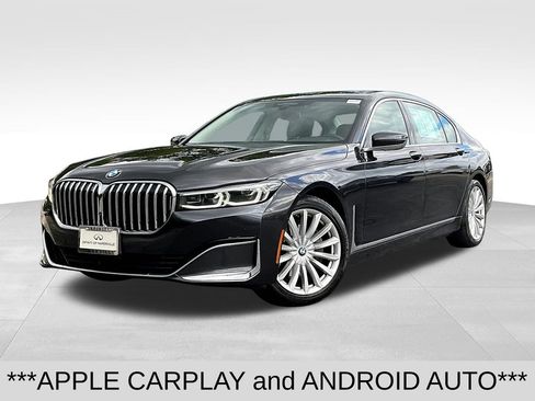 Used 2021 BMW 740i xDrive w/ Luxury Rear Seating Package AWD/4WD image 3