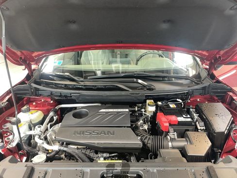 Used 2023 Nissan Rogue SV image 22