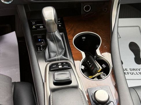 Used 2017 Lexus RX 350 AWD w/ Premium Package image 41