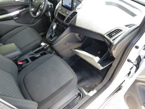Used 2022 Ford Transit Connect XLT FWD image 27