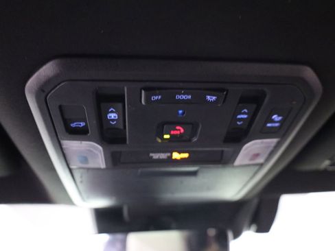 Used 2024 Toyota Sequoia Capstone AWD/4WD image 33