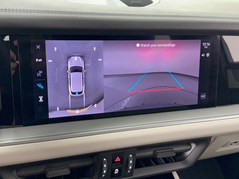 Certified 2025 Porsche Cayenne S AWD/4WD image 24