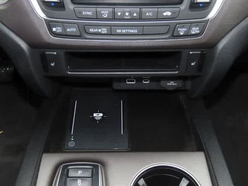 Certified 2025 Honda Ridgeline RTL image 21