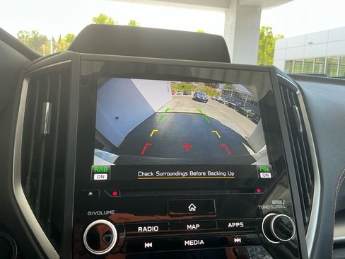 Certified 2022 Subaru Crosstrek 2.5i Limited w/ Moonroof Package 2 image 23