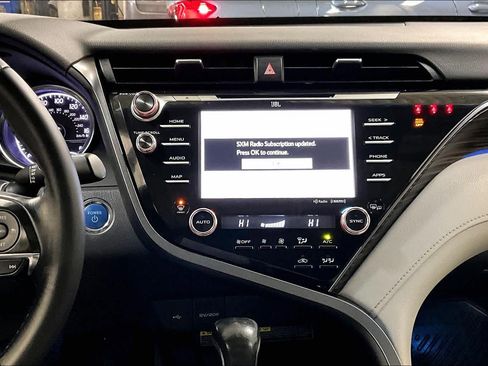 Certified 2020 Toyota Camry XLE w/ Driver Assist Package image 7