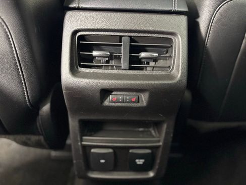 Used 2018 Ford Edge Titanium w/ Equipment Group 301A image 43