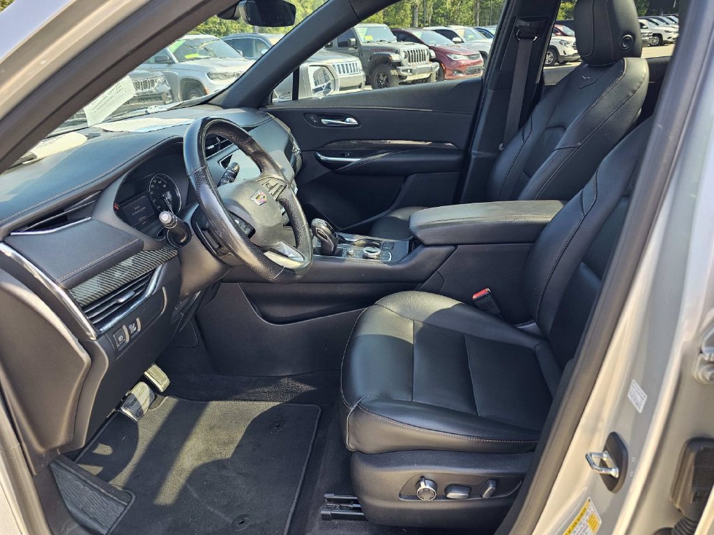 Used 2019 Cadillac XT4 Sport w/ Driver Awareness Package FWD image 21