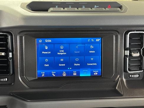 Used 2023 Ford Bronco Big Bend w/ Sasquatch Package AWD/4WD image 30