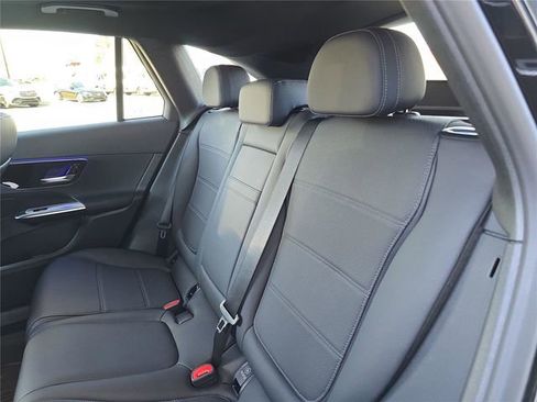 Certified 2026 Mercedes-Benz GLC 300 4MATIC image 17