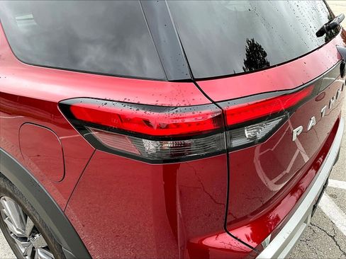 Certified 2023 Nissan Pathfinder SL w/ SL Premium Package AWD/4WD image 22
